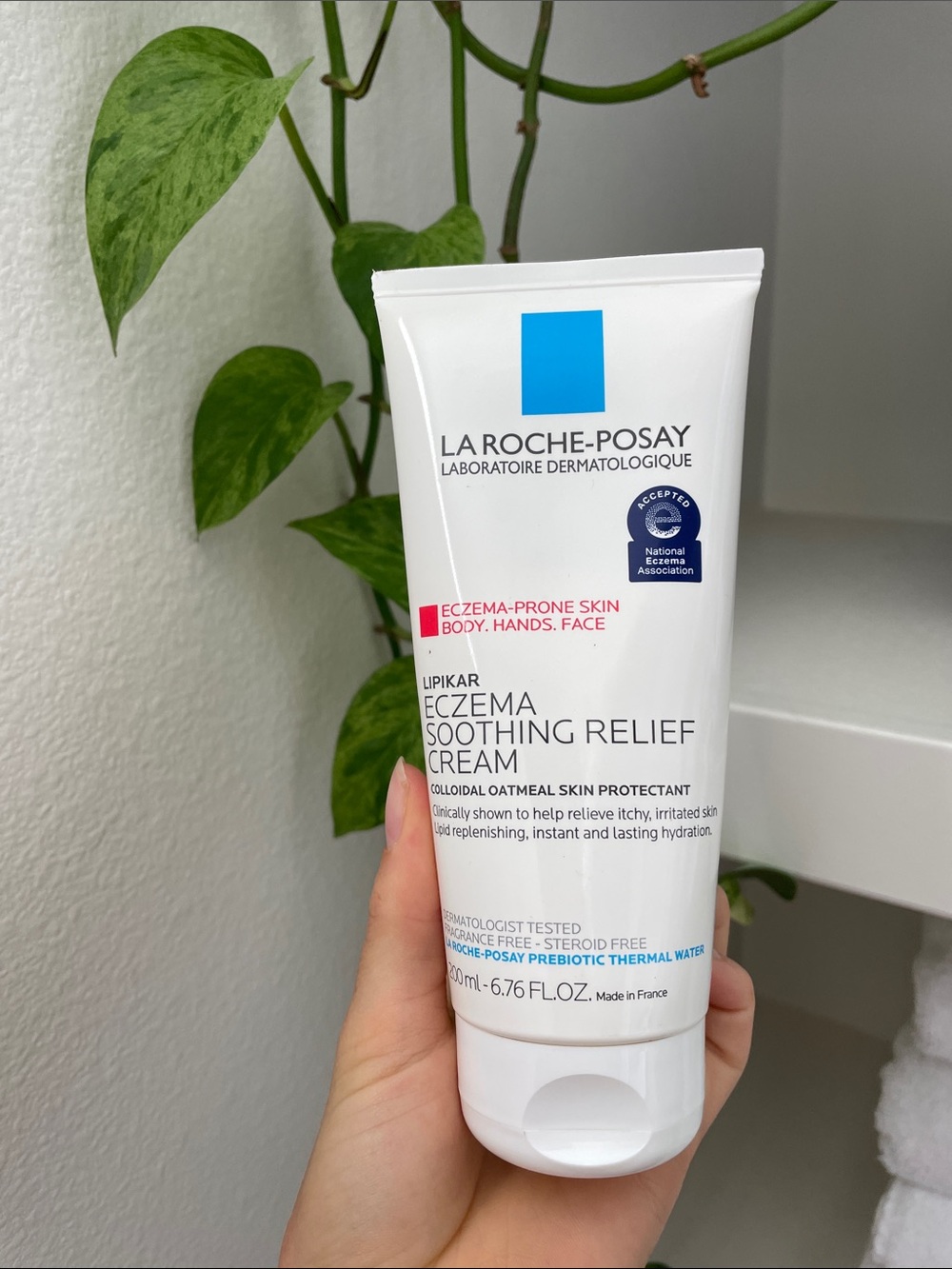 La Roche-Posay Lipikar Eczema Soothing Relief Cream - White